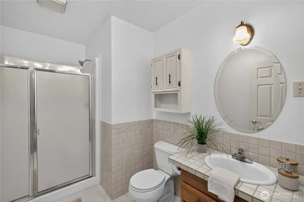17432 Issaquah Hobart Road SE Issaquah, WA 98027