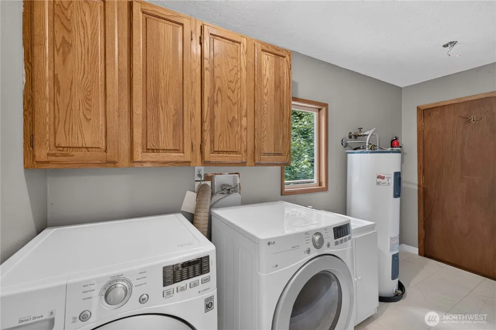 17432 Issaquah Hobart Road SE Issaquah, WA 98027