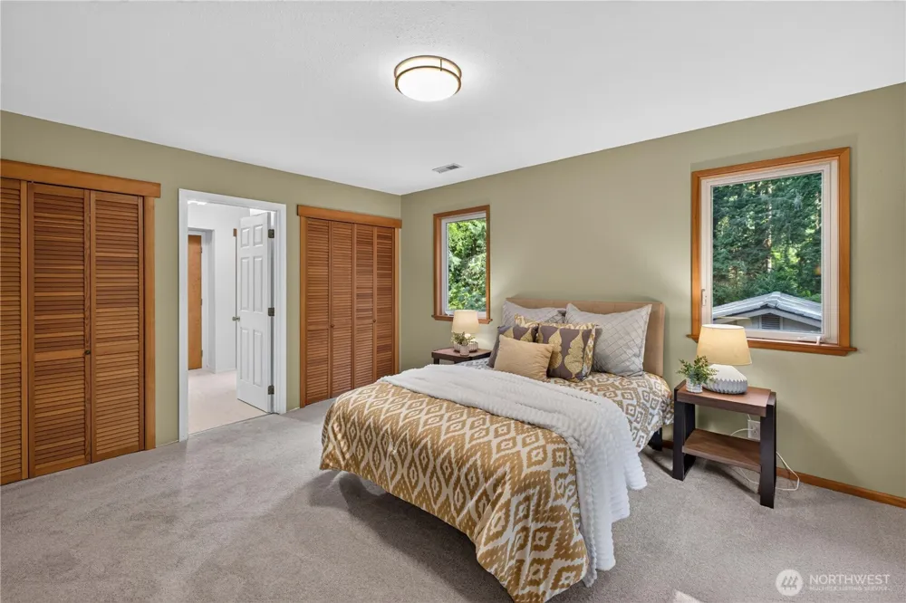 17432 Issaquah Hobart Road SE Issaquah, WA 98027