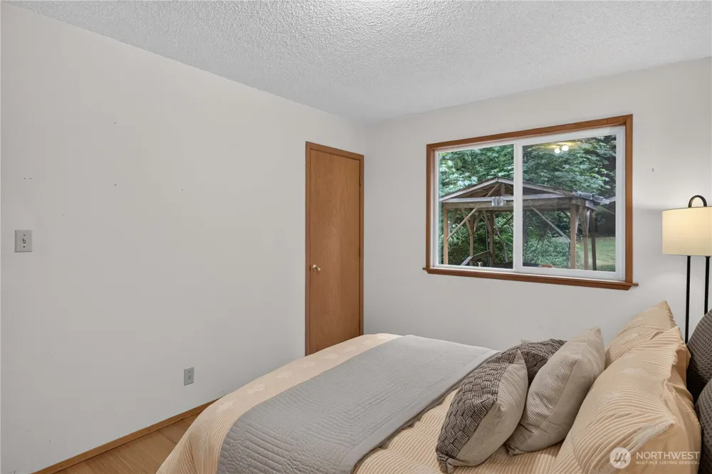 17432 Issaquah Hobart Road SE Issaquah, WA 98027