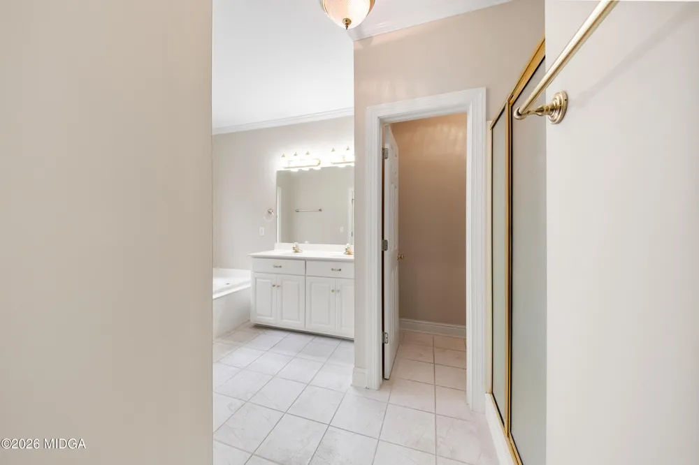 112 Covington Place Macon, GA 31210