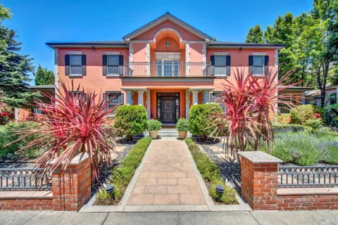 2 Remington Court