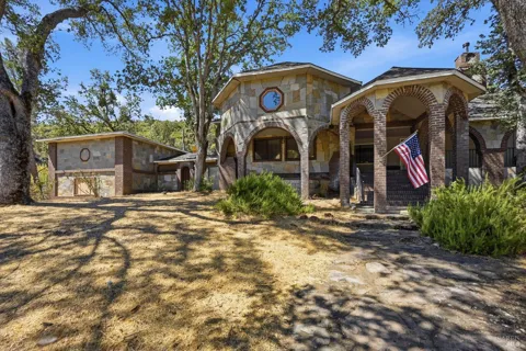 3725 Spring Valley Road