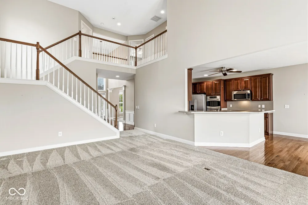 613 Hummingbird Drive Brownsburg, IN 46112