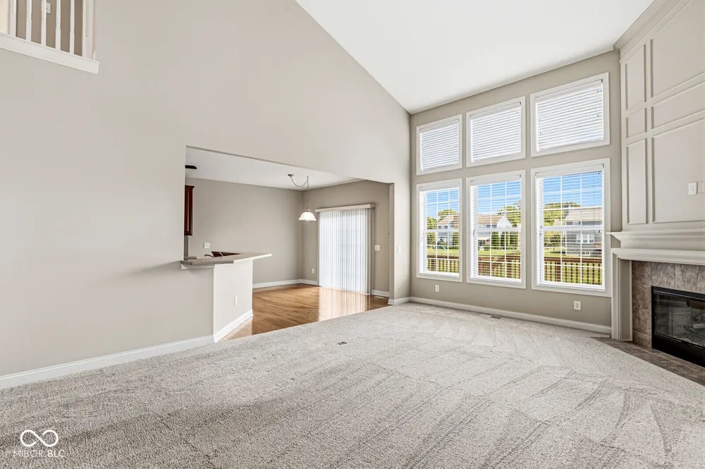 613 Hummingbird Drive Brownsburg, IN 46112