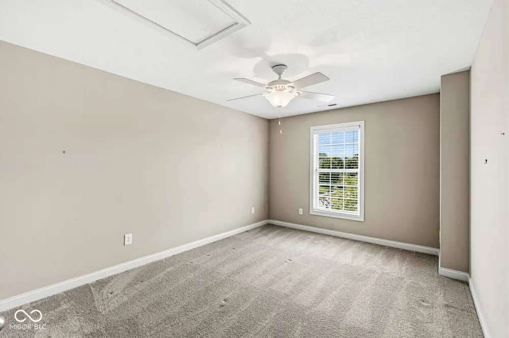 613 Hummingbird Drive Brownsburg, IN 46112