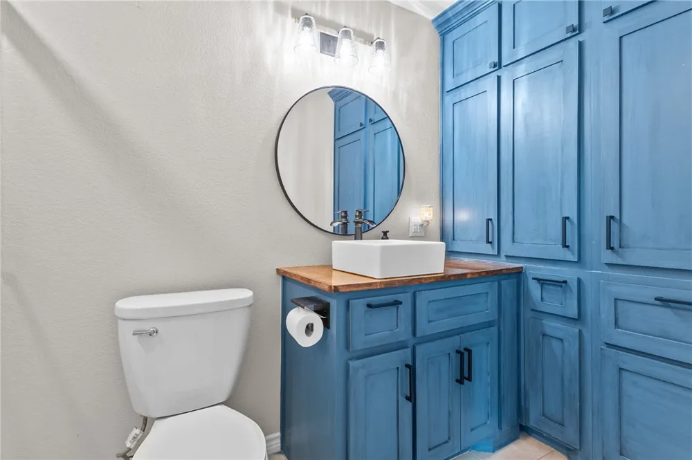 332 Elm Riviera, TX 78379