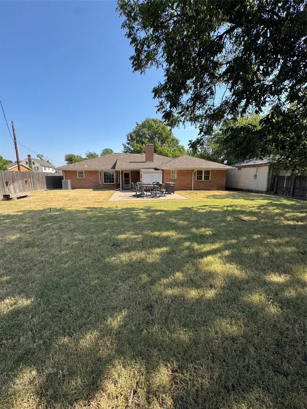 605 W 9th Street Quanah, TX 79252