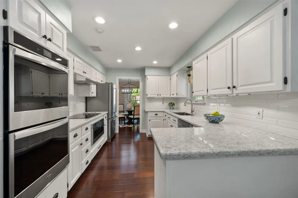 6409 Country Day Trail Benbrook, TX 76132