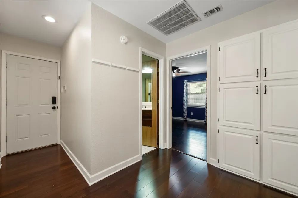 6409 Country Day Trail Benbrook, TX 76132