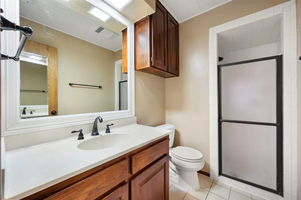 6409 Country Day Trail Benbrook, TX 76132