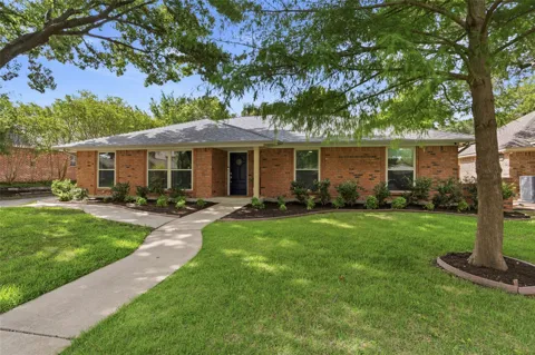 6409 Country Day Trail