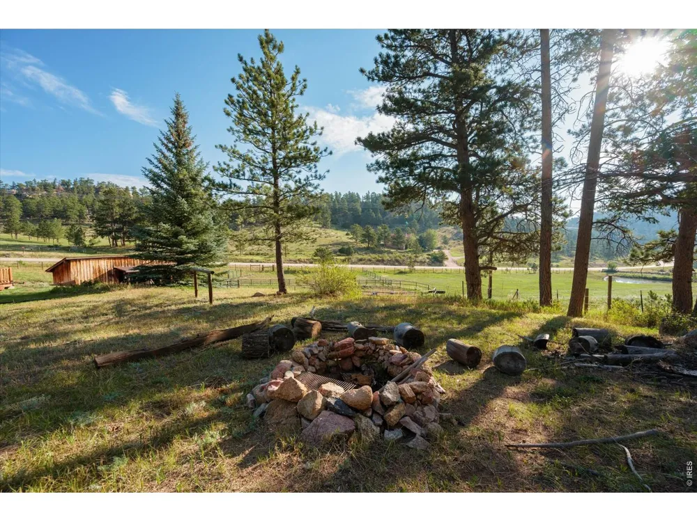 17391 W County Road 74e Red Feather Lakes, CO 80545