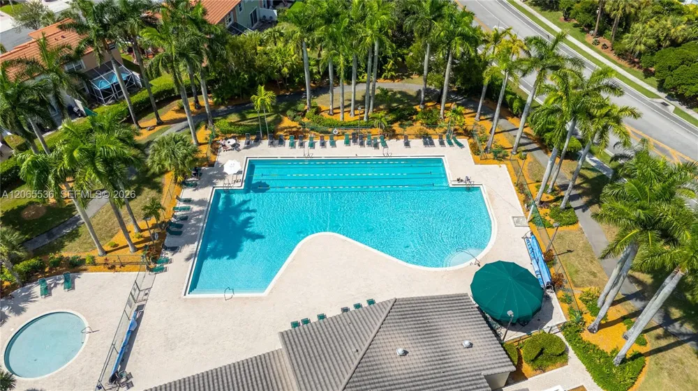 363 NW 158th Ave Pembroke Pines, FL 33028