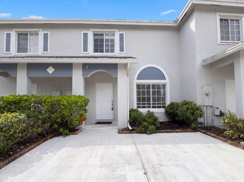 1480 47th Deerfield Beach, FL 33442
