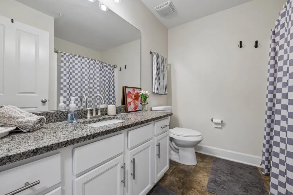 8601 Peckham Ln #5 Antioch, TN 37013