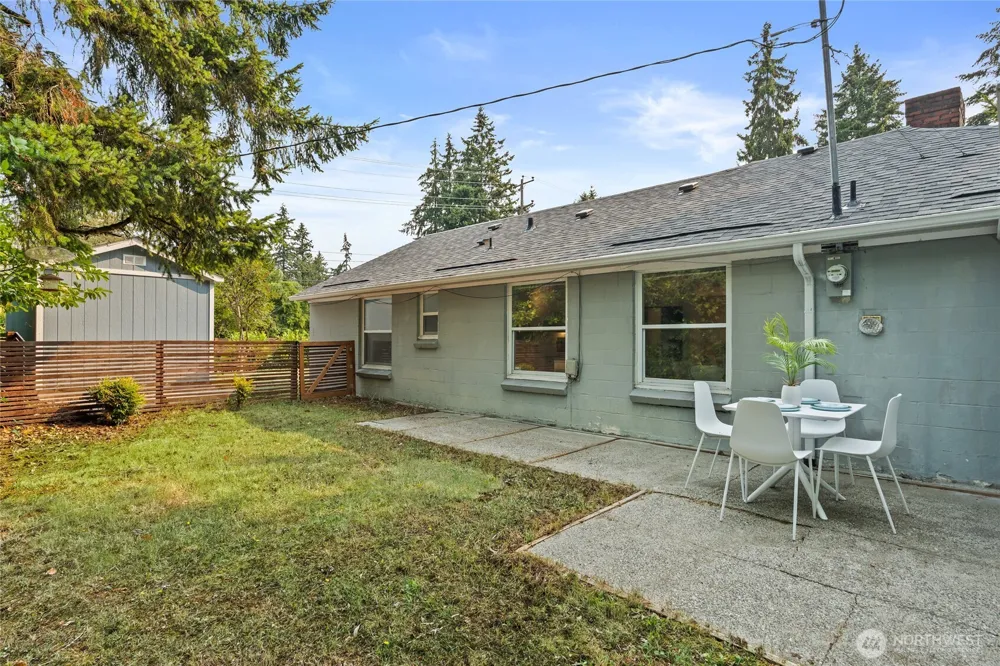 16563 18th Avenue NE Shoreline, WA 98155