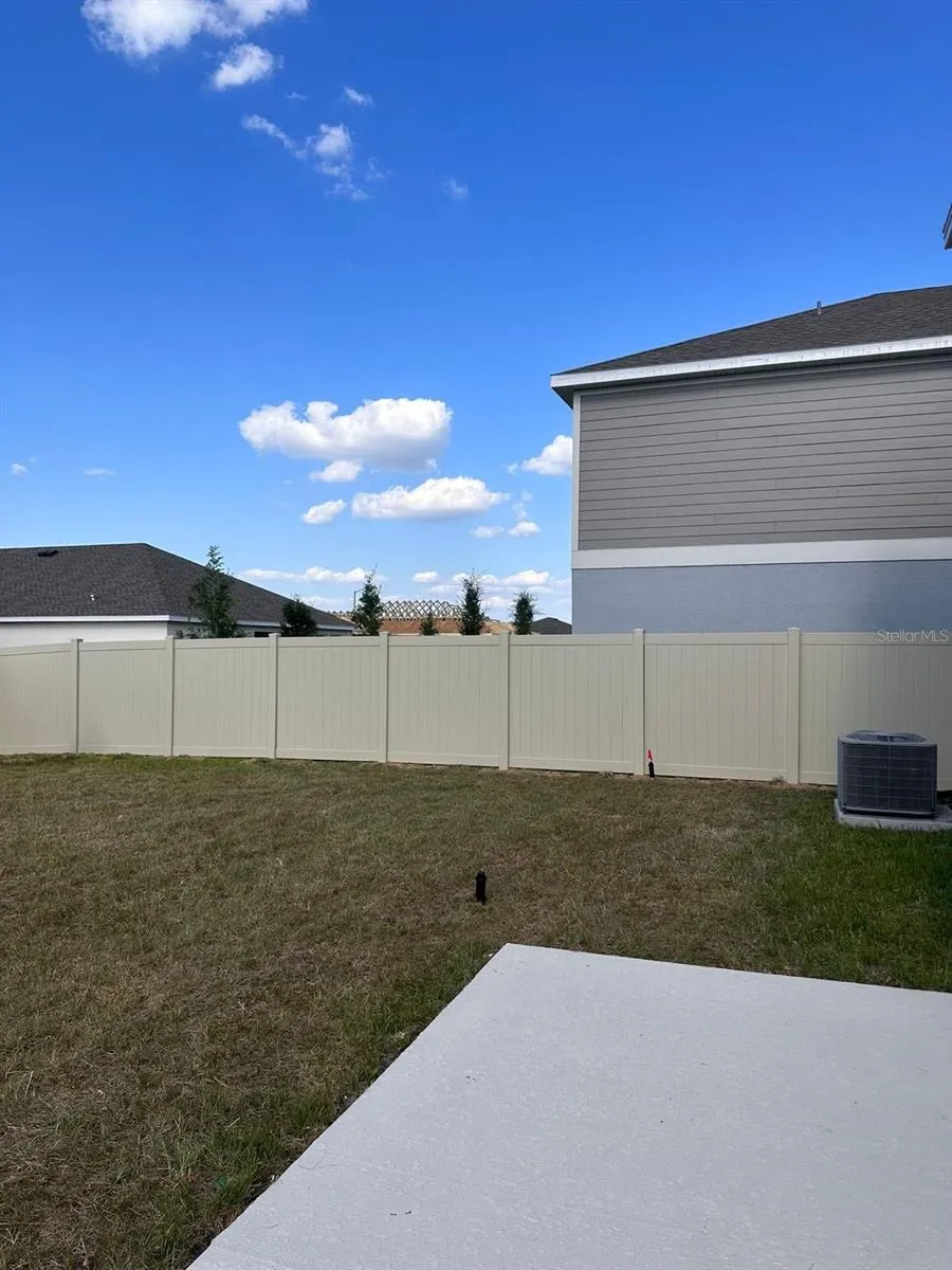 433 SANDBAR LANE Haines City, FL 33844