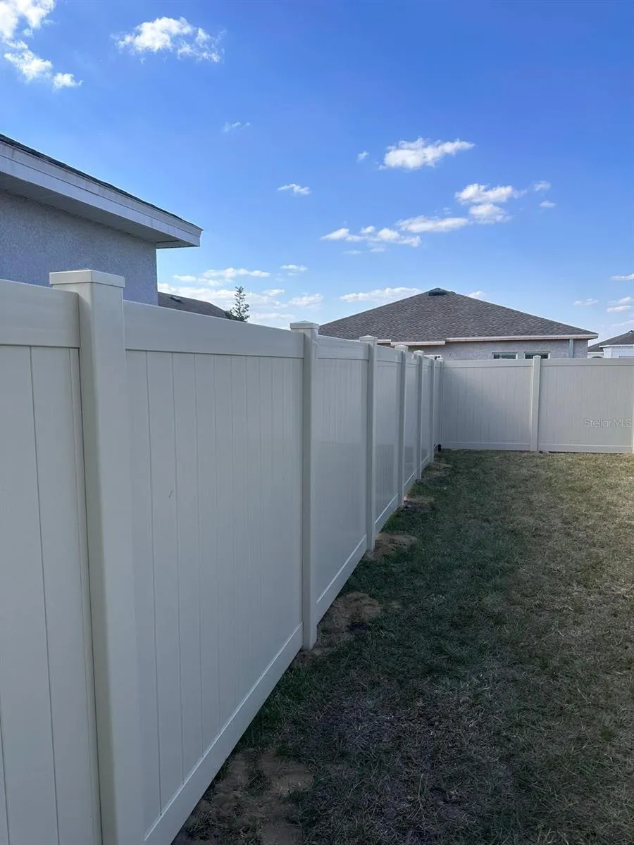 433 SANDBAR LANE Haines City, FL 33844