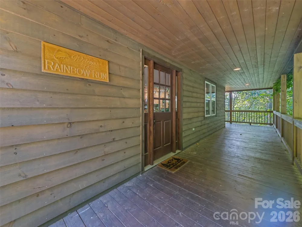 374 Rio Bravo Drive Sylva, NC 28779