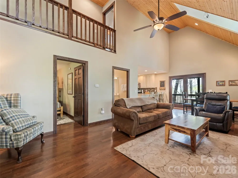 374 Rio Bravo Drive Sylva, NC 28779