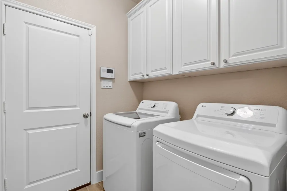 7208 Tour Trail Benbrook, TX 76126