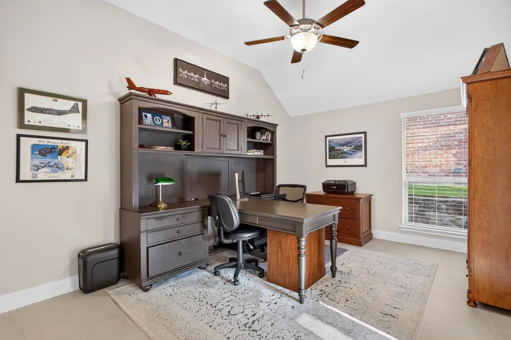 7208 Tour Trail Benbrook, TX 76126