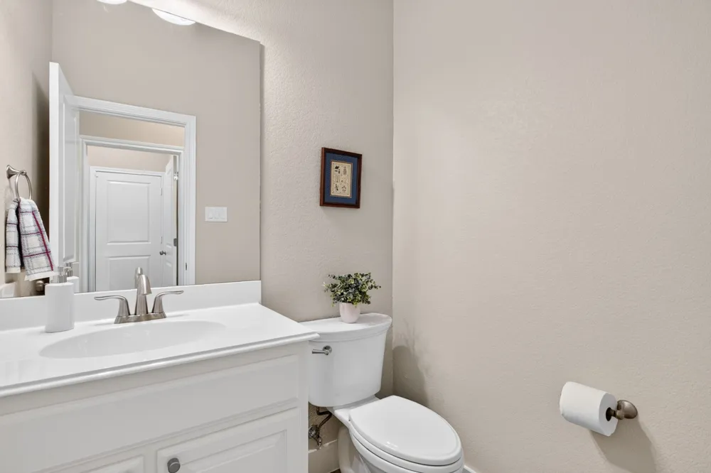 7208 Tour Trail Benbrook, TX 76126