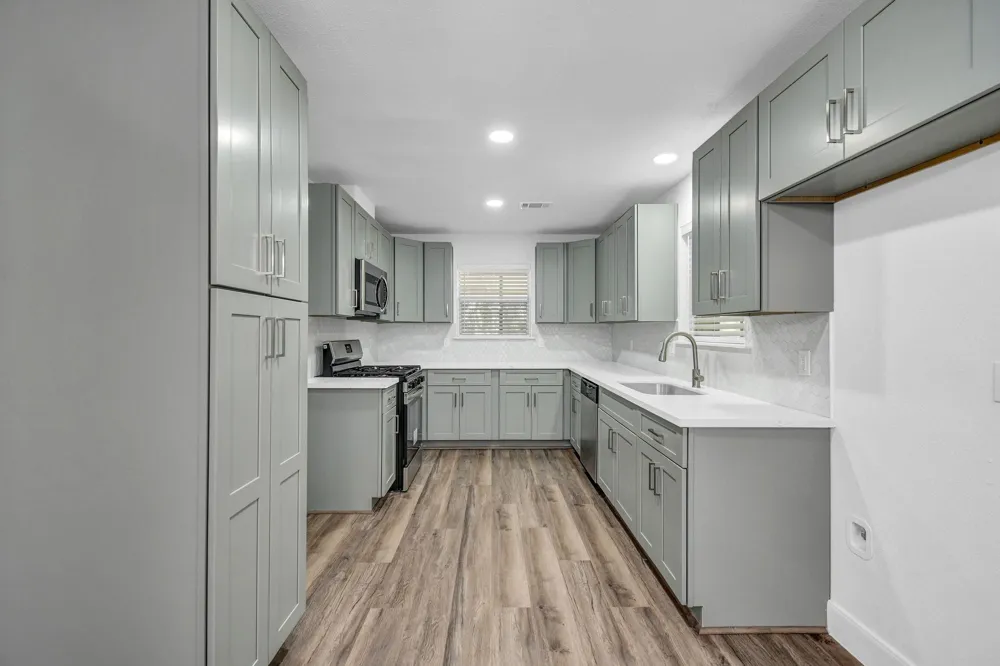 432 Robinson Road Oyster Creek, TX 77541