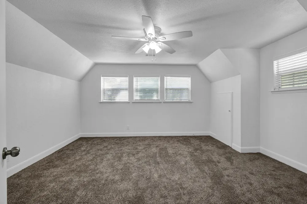 432 Robinson Road Oyster Creek, TX 77541