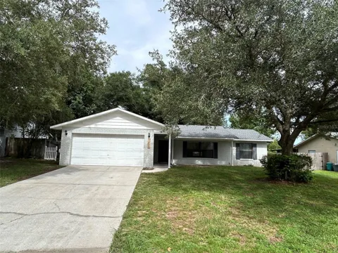 1605 BLACKBERRY COURT