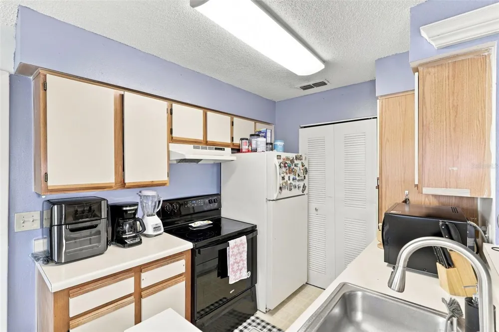 1085 S HIAWASSEE ROAD #523 Orlando, FL 32835