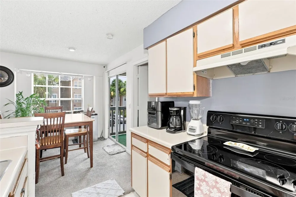 1085 S HIAWASSEE ROAD #523 Orlando, FL 32835