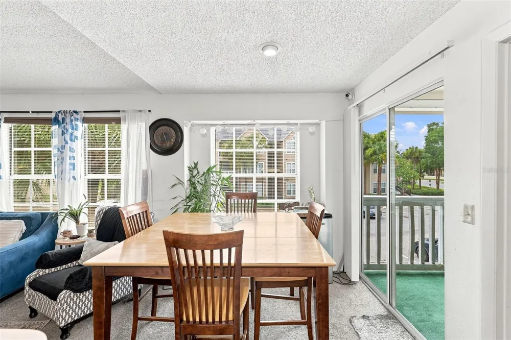1085 S HIAWASSEE ROAD #523 Orlando, FL 32835