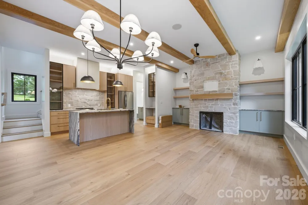 519 Rock Spring Circle Sugar Mountain, NC 28604