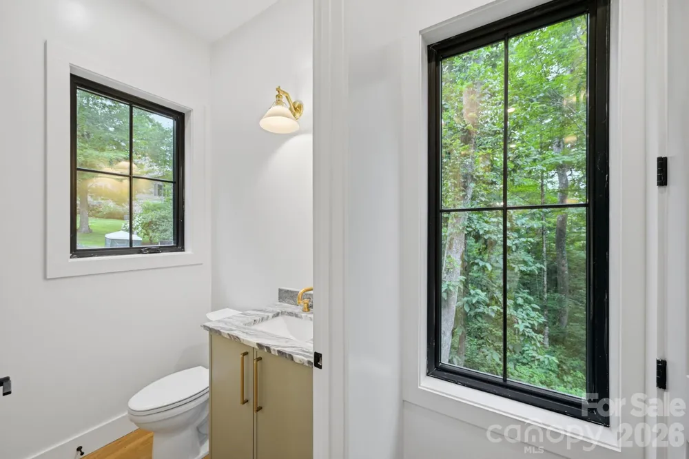 519 Rock Spring Circle Sugar Mountain, NC 28604