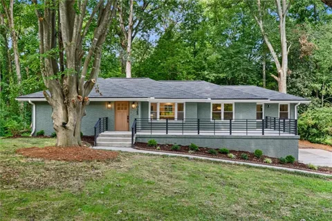 1023 Milam Circle