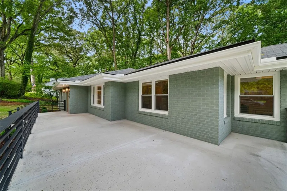 1023 Milam Circle Clarkston, GA 30021