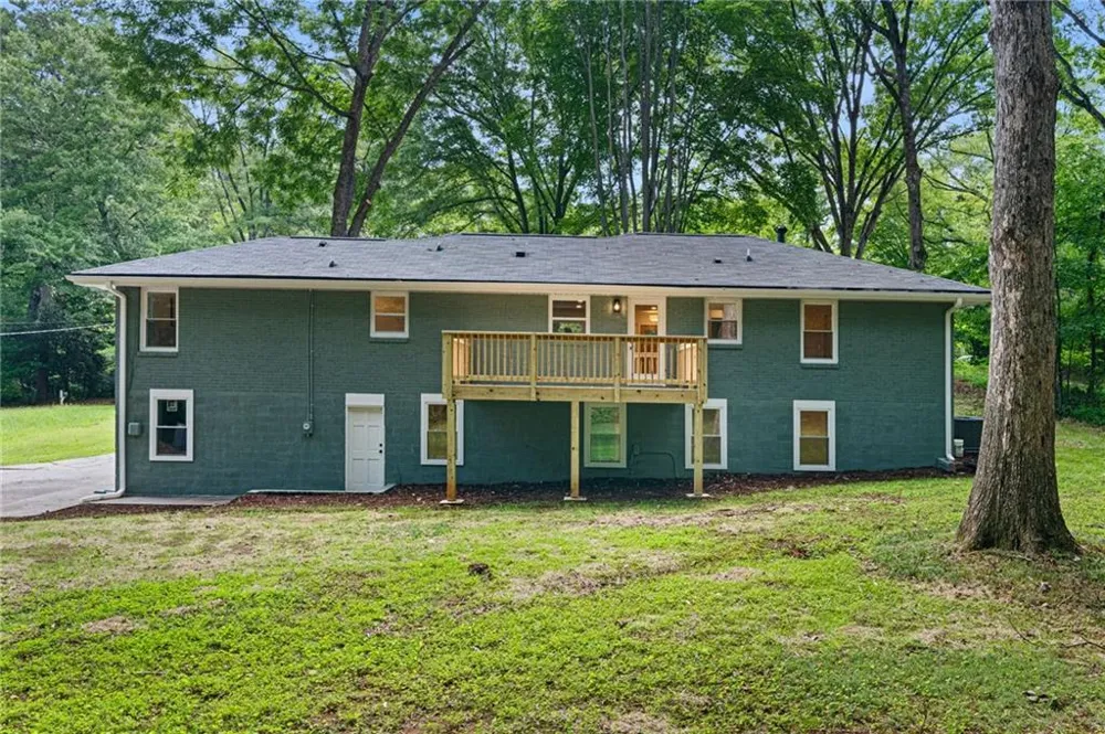 1023 Milam Circle Clarkston, GA 30021