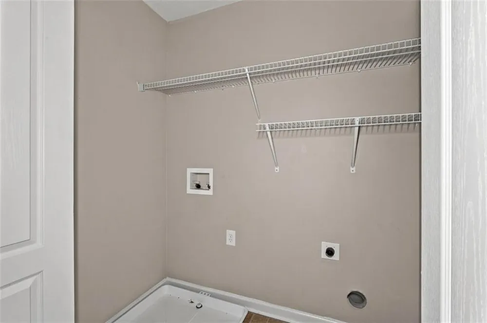 1428 Box Circle Winder, GA 30680