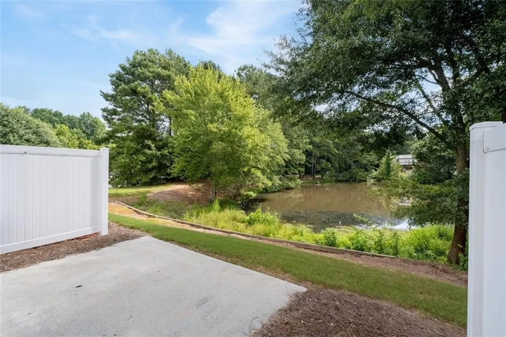 1428 Box Circle Winder, GA 30680