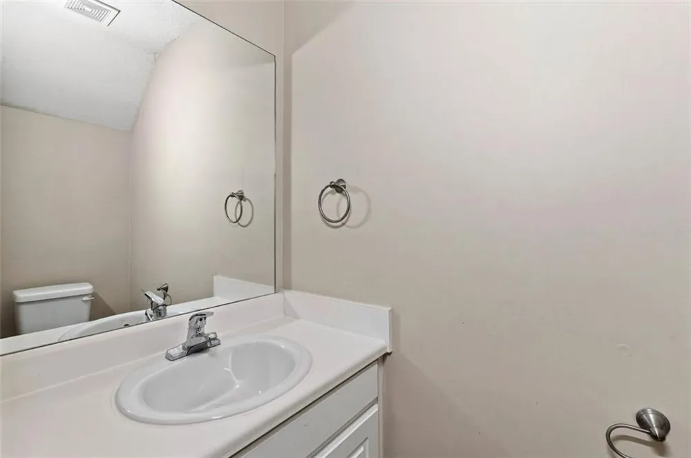 1428 Box Circle Winder, GA 30680