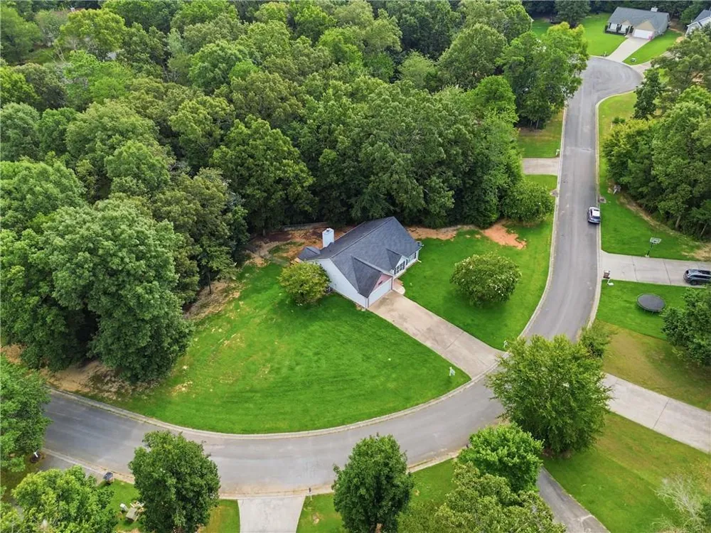 234 Dogwood Lane SE Calhoun, GA 30701