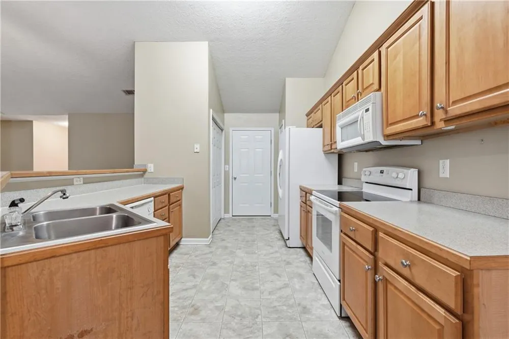234 Dogwood Lane SE Calhoun, GA 30701