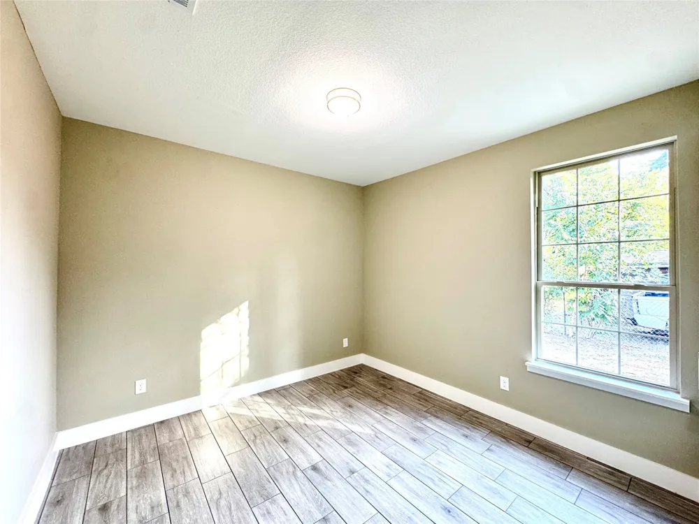 1093 Oak Ridge Drive Oak Ridge, TX 75160