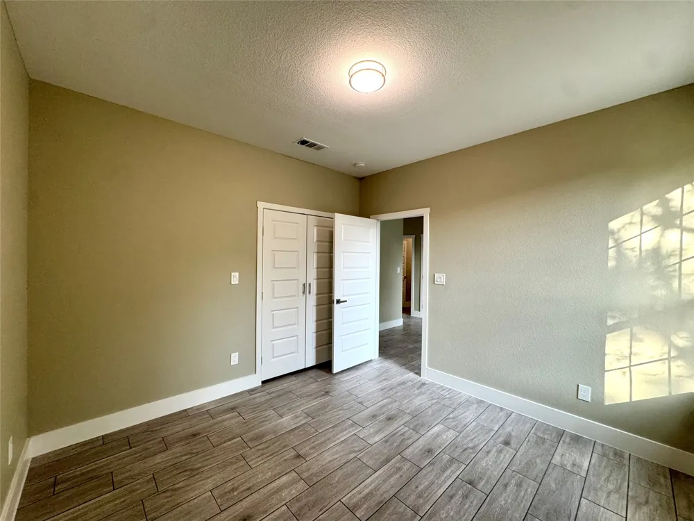 1093 Oak Ridge Drive Oak Ridge, TX 75160