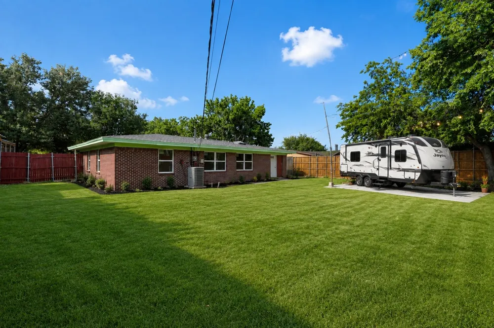 13545 Flagstone Lane Dallas, TX 75240