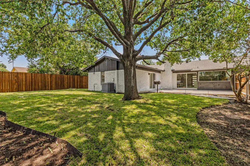 3745 Blue Trace Lane Farmers Branch, TX 75244