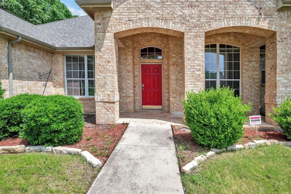 1601 Long Prairie Court Allen, TX 75002