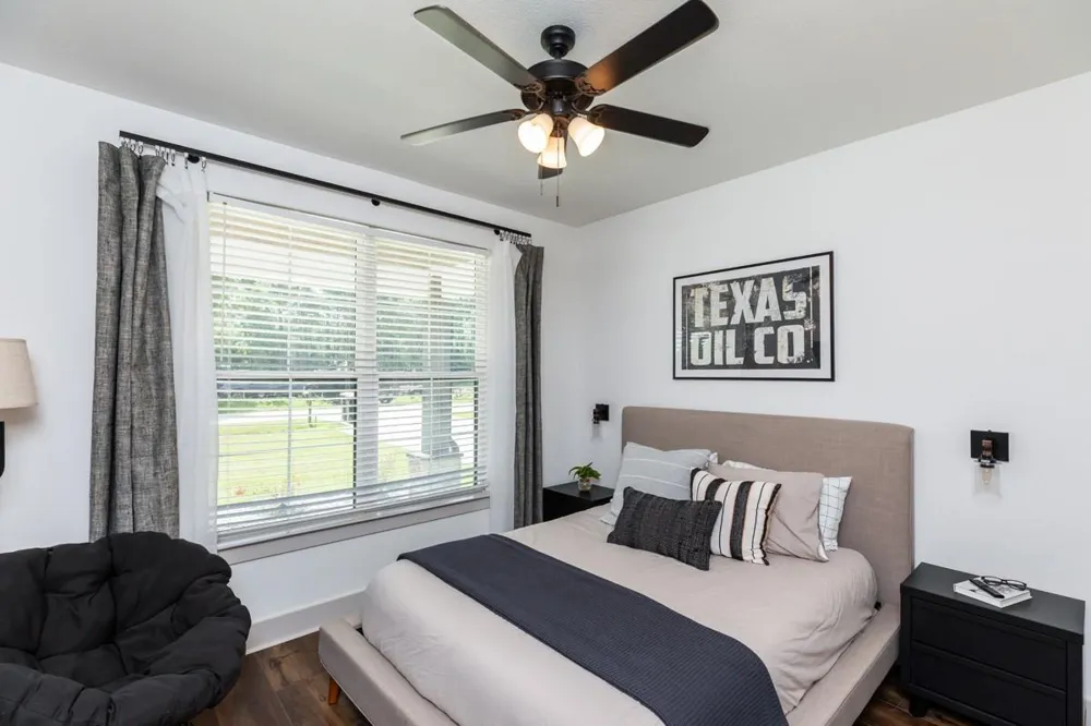 670 Dayna Lane Sour Lake, TX 77659